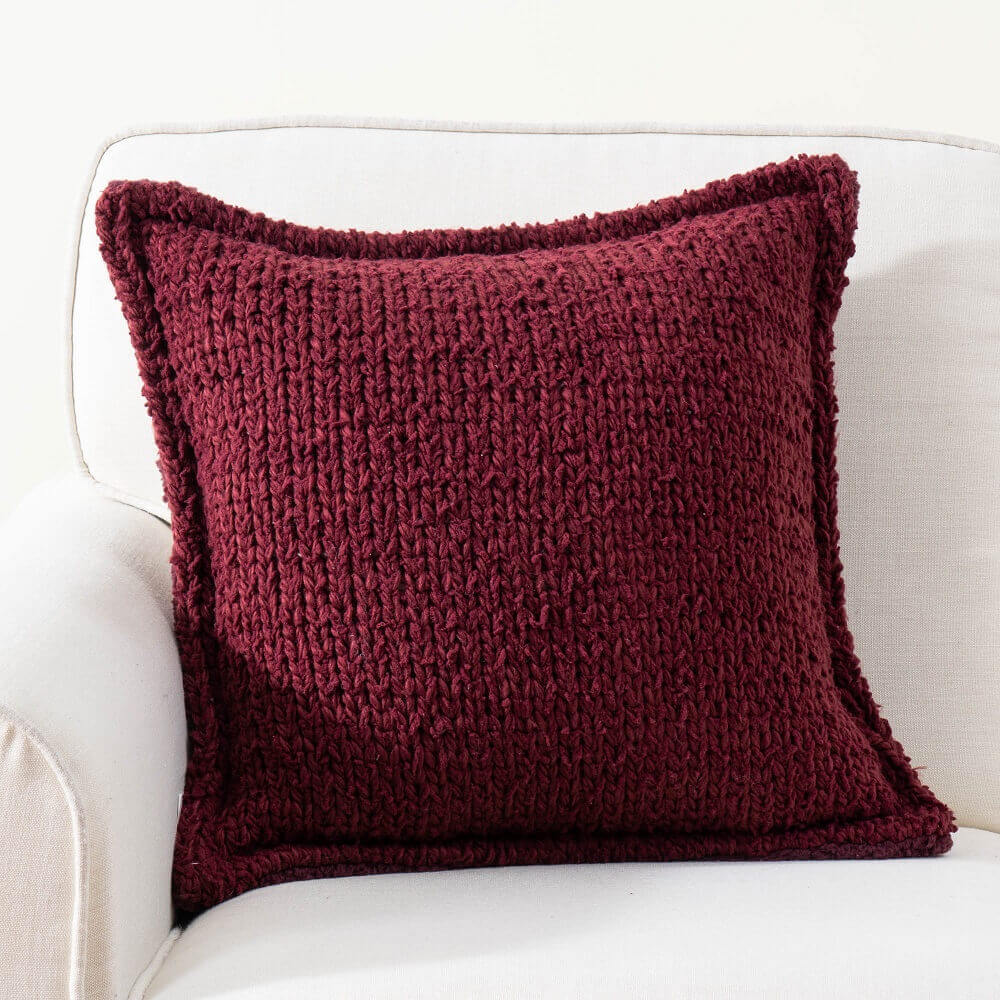 Soft Red Christmas Knitted Decorative Pillows