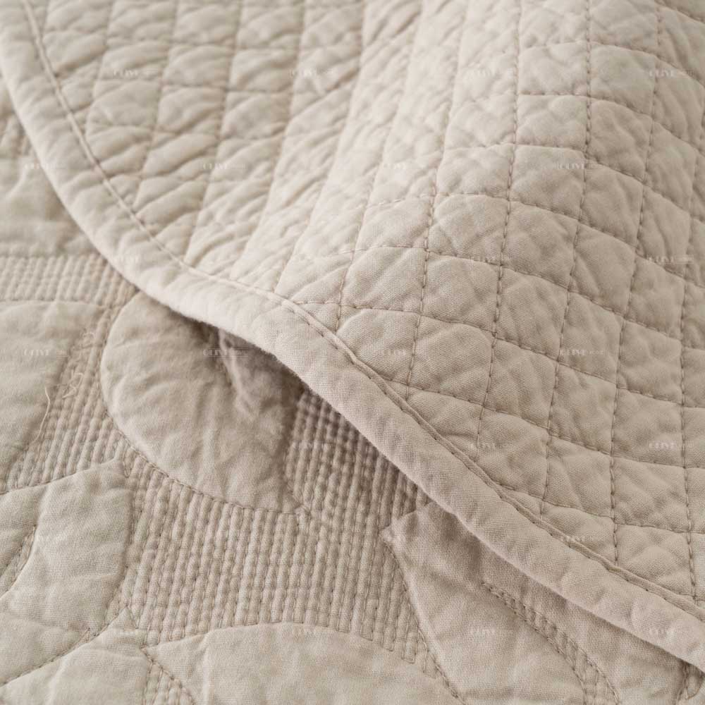 Custom Design Beige Cotton Quilt Set