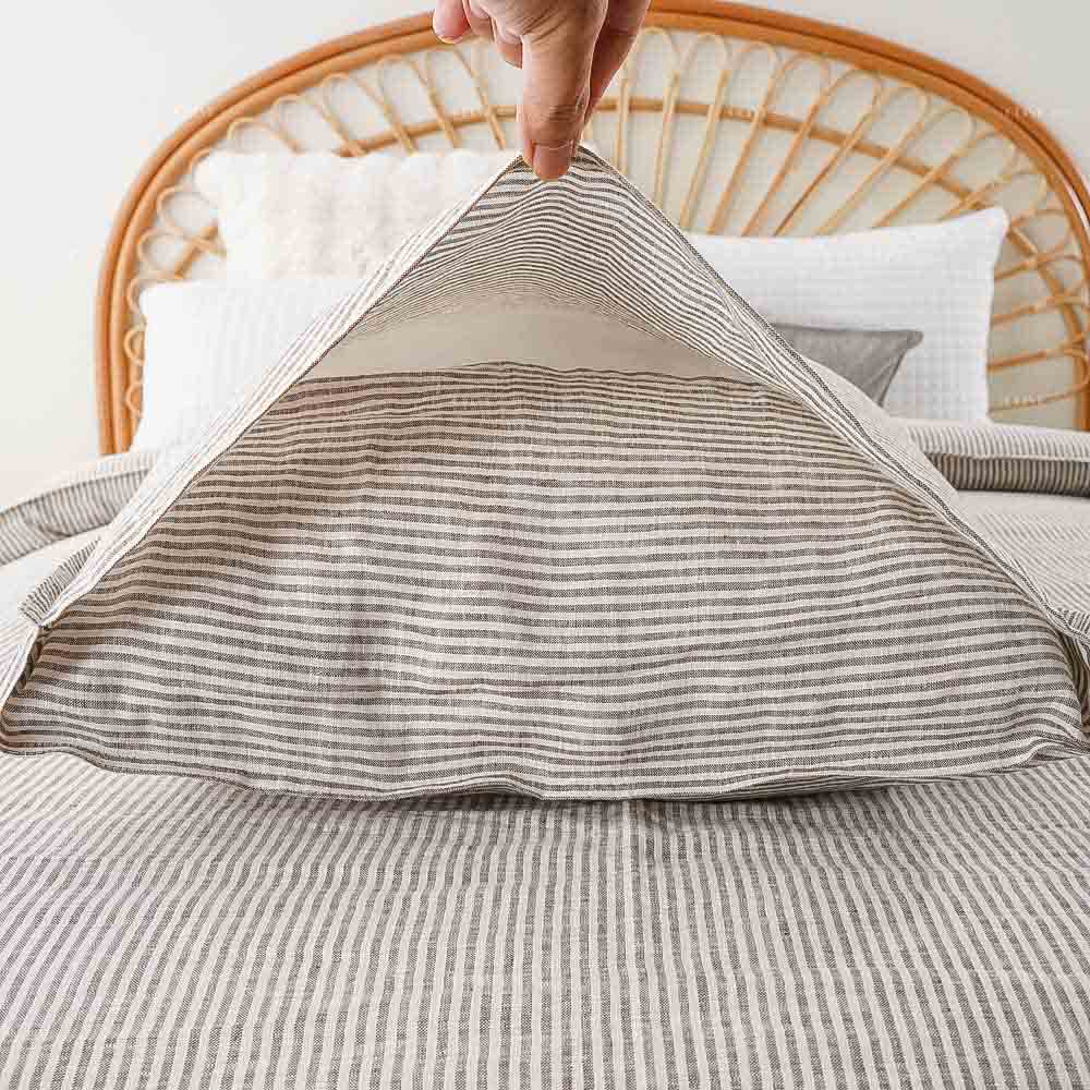 Striped Linen Duvet Cover Set 7