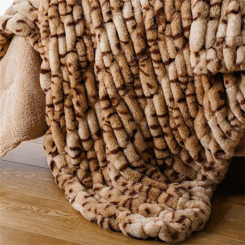 printed ruched faux fur blanket 5