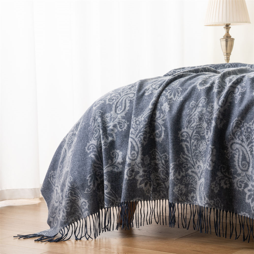 jacquard wool blanket 5