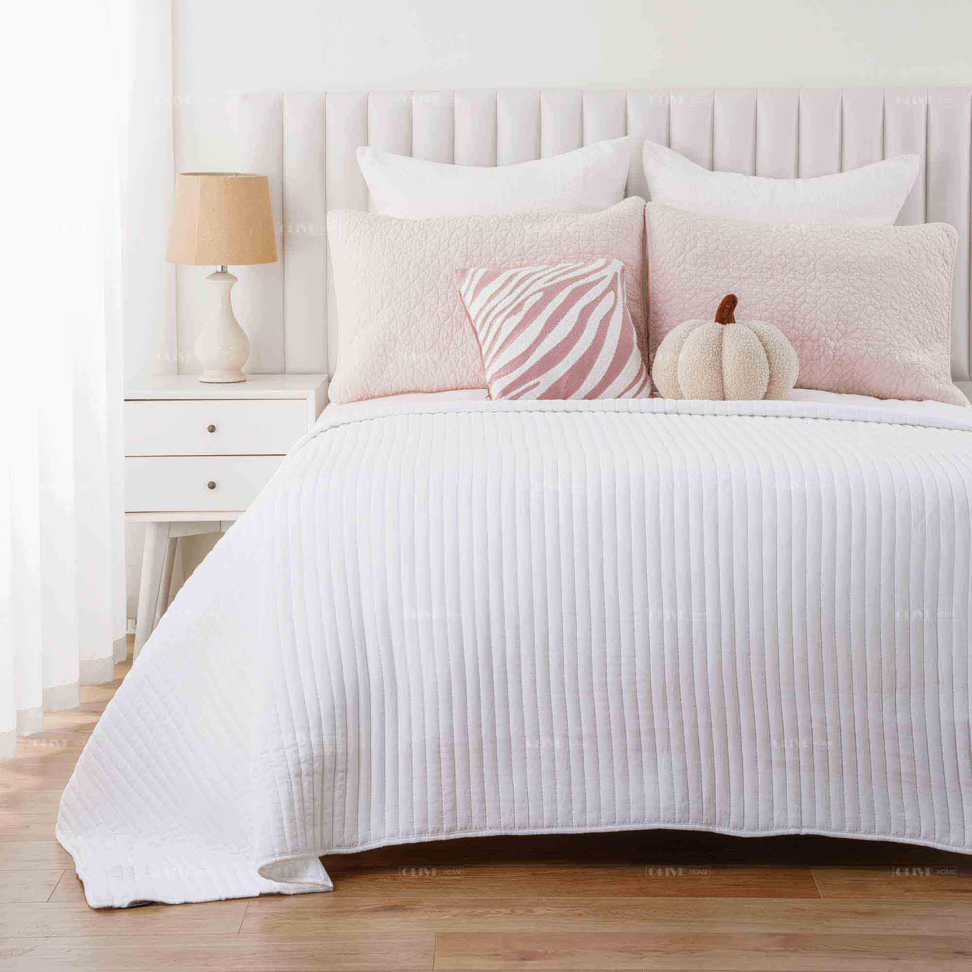 Striped cotton coverlet 1