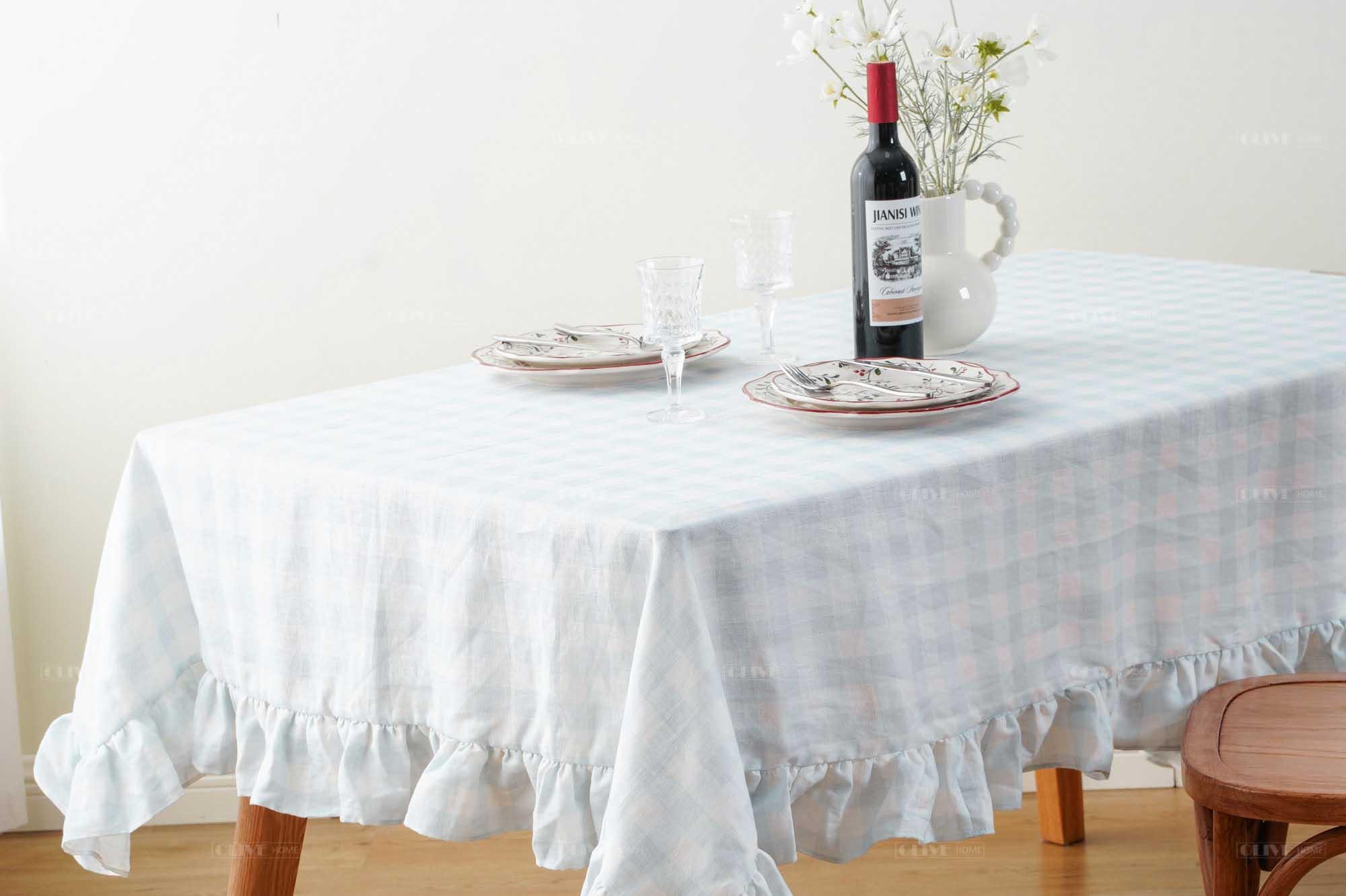 ruffled organic cotton tablecloth 2